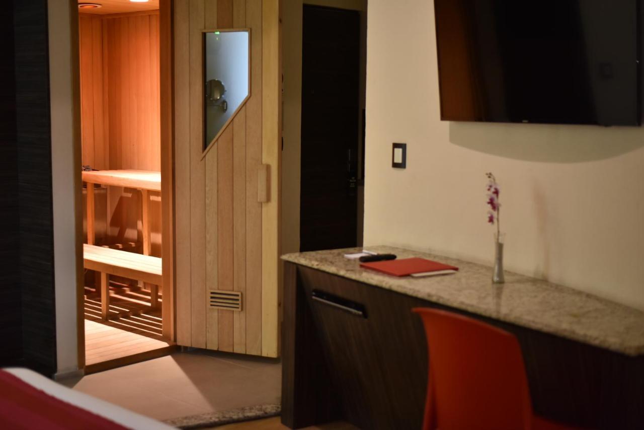 Love hôtel La Moraleja 3*